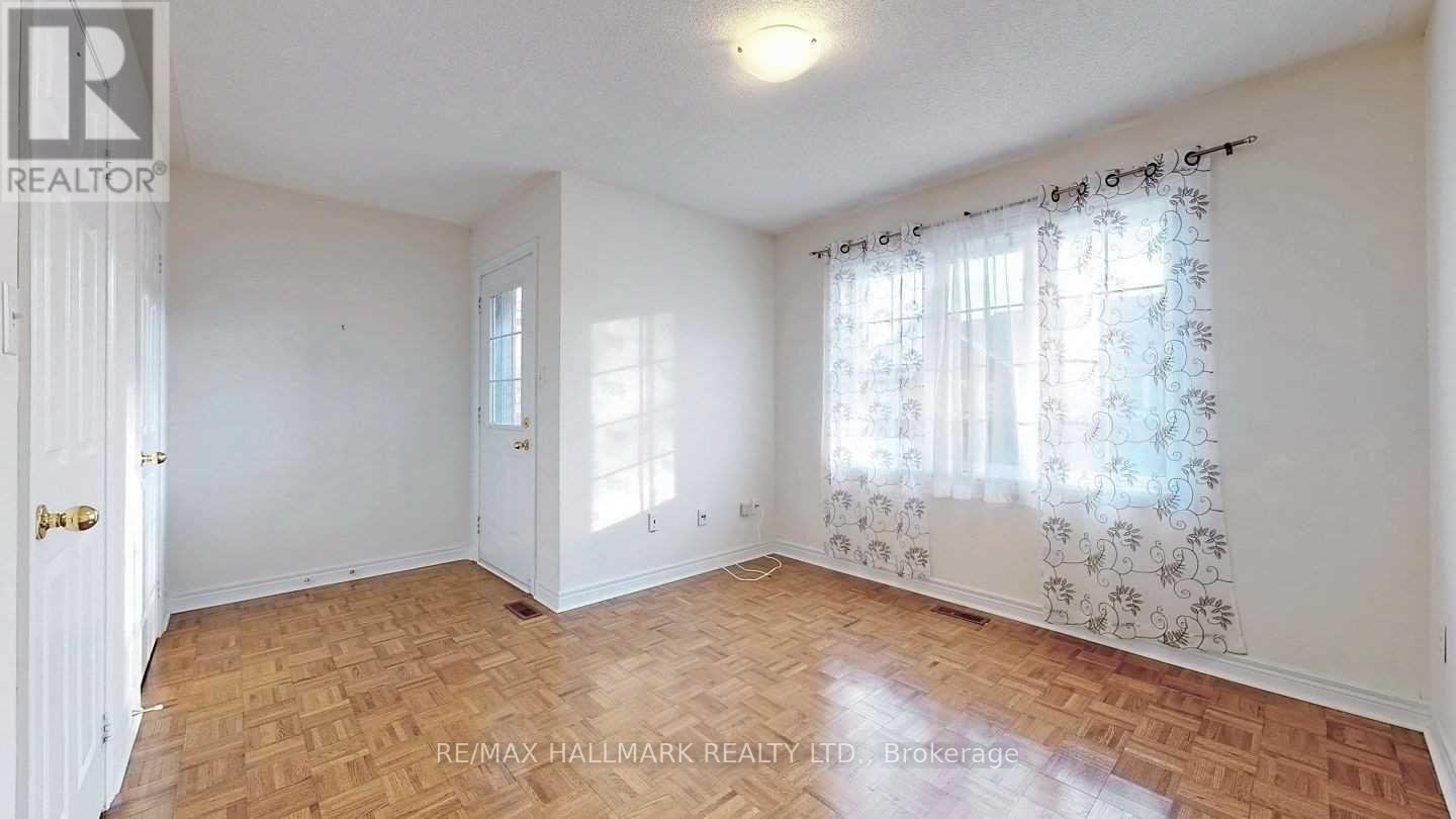 29 Tollgate Mews, Toronto, Ontario  M1M 3X5 - Photo 12 - E12411687
