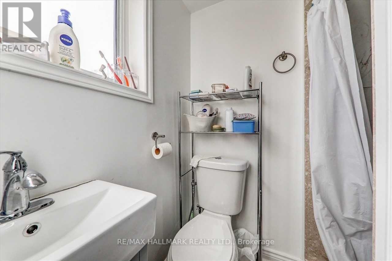 29 Tollgate Mews, Toronto, Ontario  M1M 3X5 - Photo 16 - E12411687