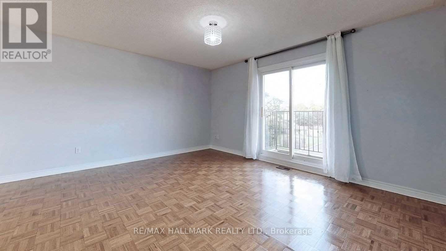 29 Tollgate Mews, Toronto, Ontario  M1M 3X5 - Photo 6 - E12411687