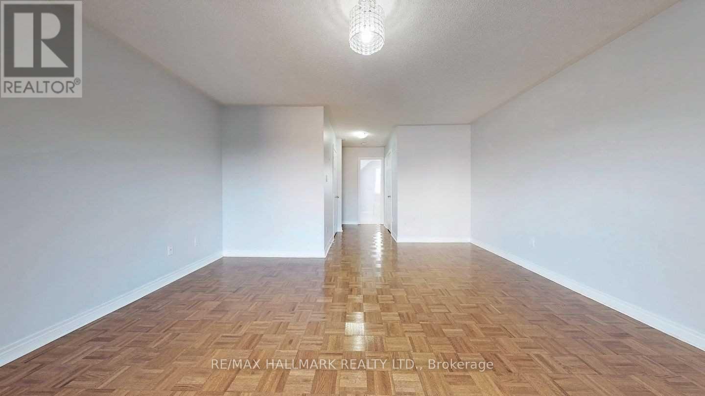 29 Tollgate Mews, Toronto, Ontario  M1M 3X5 - Photo 7 - E12411687