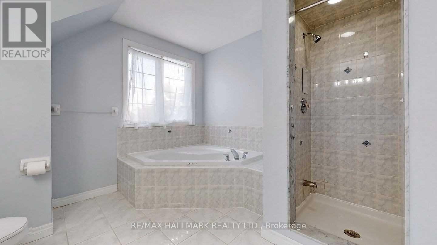 29 Tollgate Mews, Toronto, Ontario  M1M 3X5 - Photo 8 - E12411687