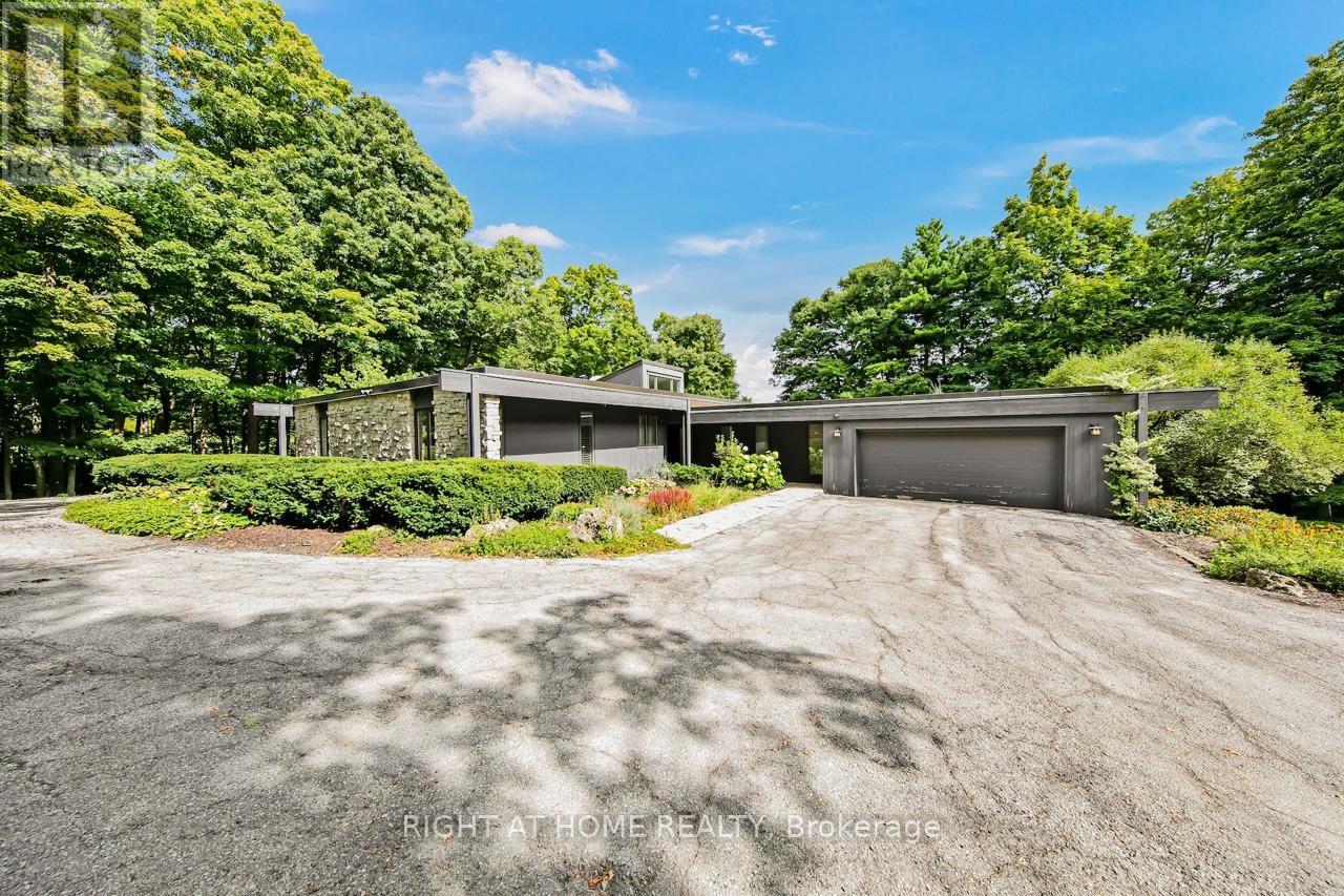 7171 Appleby Line, Milton, Ontario  L9T 2Y1 - Photo 3 - W12410796