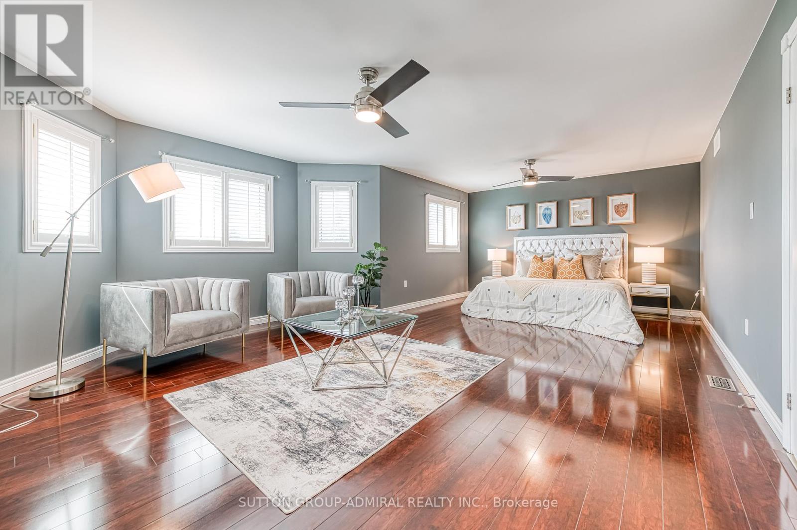 11 Saint Avenue, Bradford West Gwillimbury, Ontario  L3Z 3E6 - Photo 17 - N12411539