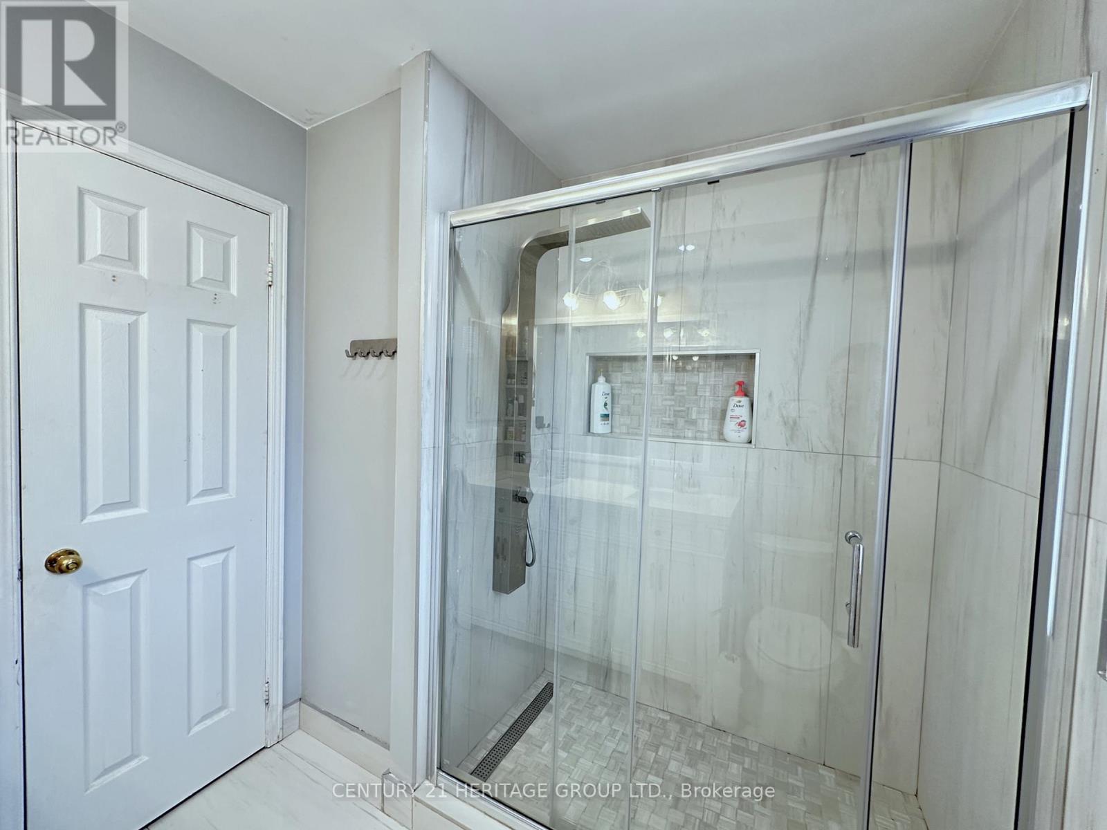 192 Covent Crescent, Aurora, Ontario  L4G 6P9 - Photo 27 - N12411610