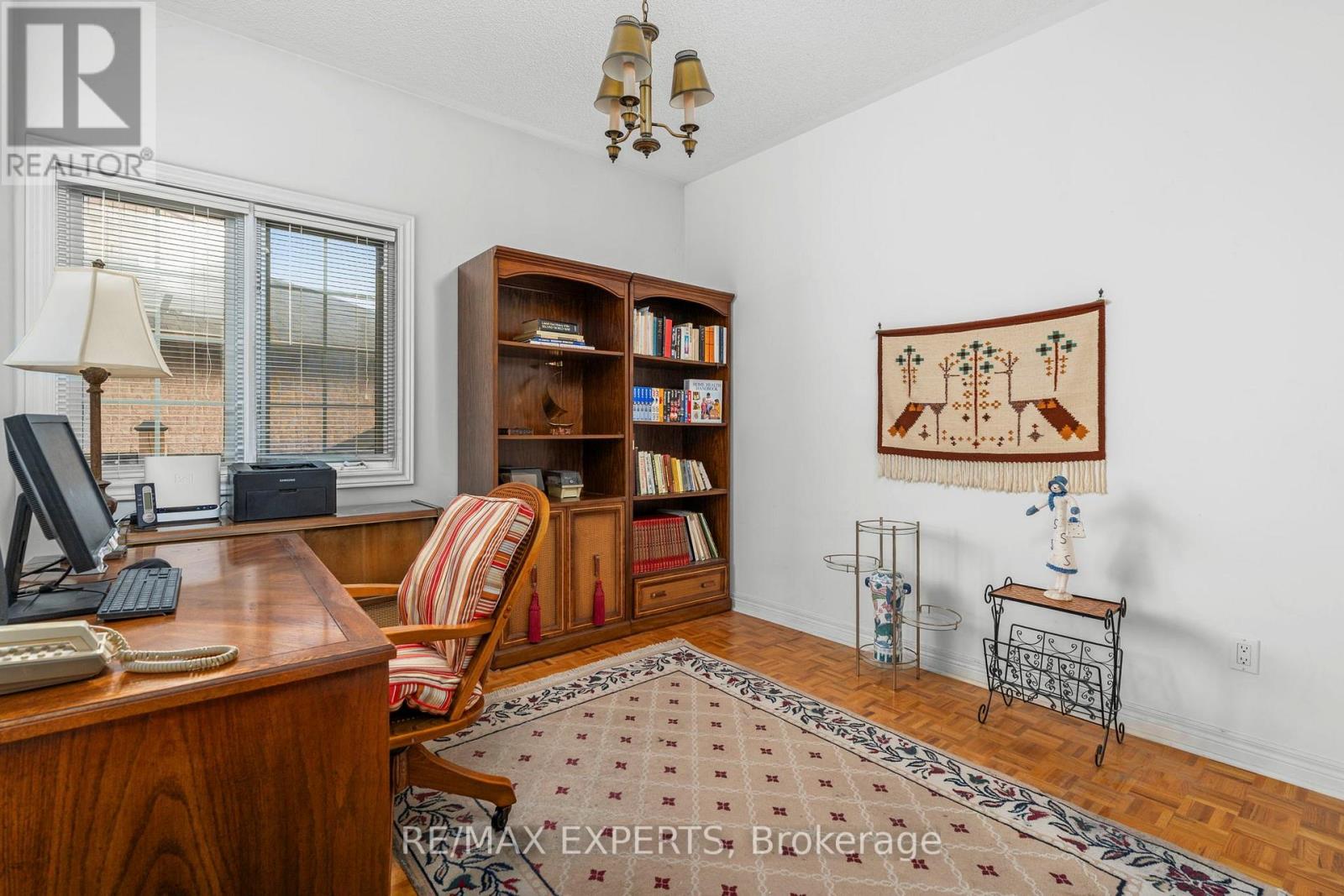 35 Falkirk Crescent, Vaughan, Ontario  L6A 2E3 - Photo 19 - N12411628