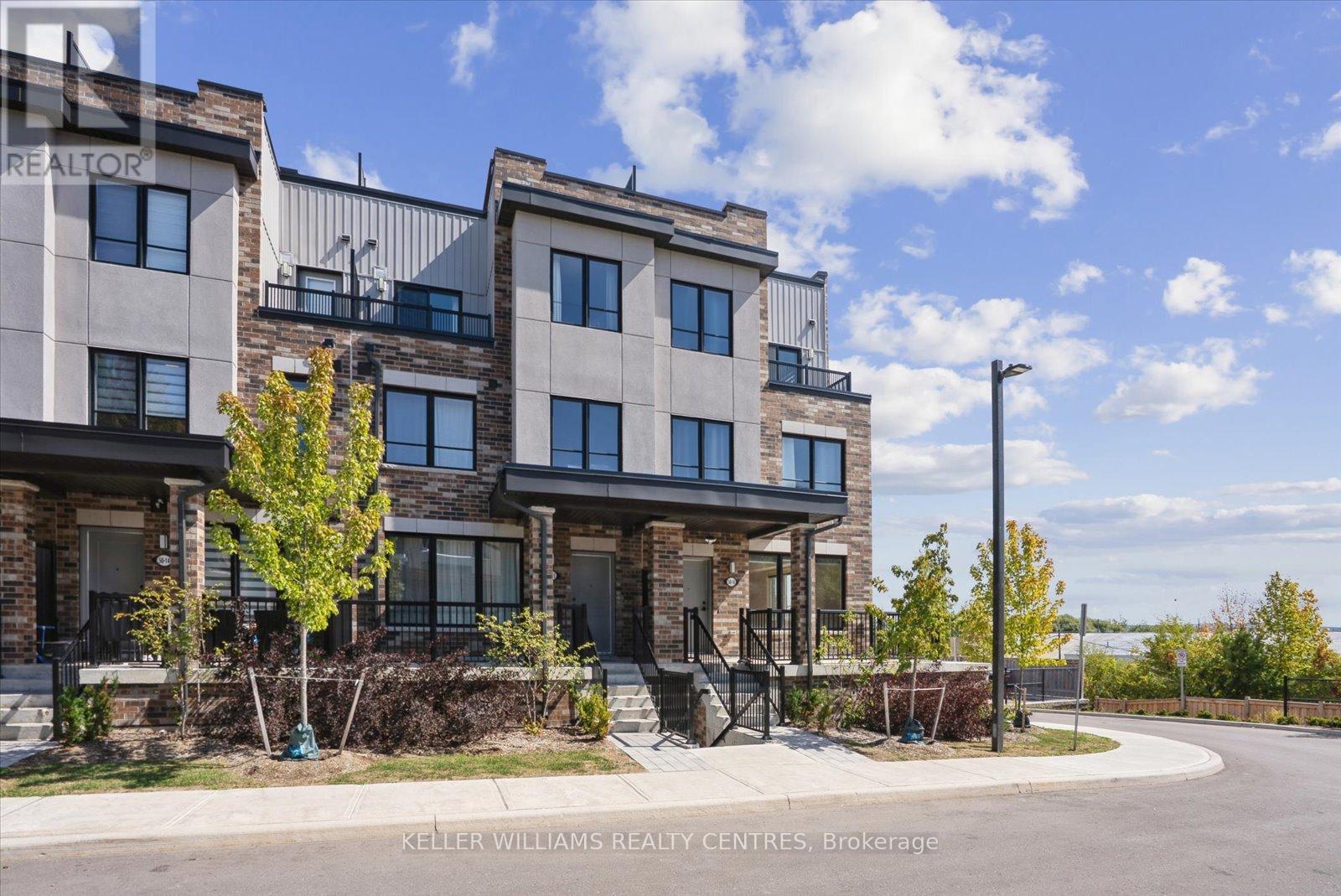 15 - 50 Baynes Way, Bradford West Gwillimbury, Ontario  L3Z 4M4 - Photo 1 - N12411698
