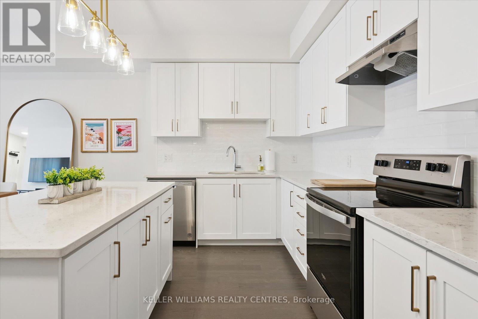 15 - 50 Baynes Way, Bradford West Gwillimbury, Ontario  L3Z 4M4 - Photo 15 - N12411698