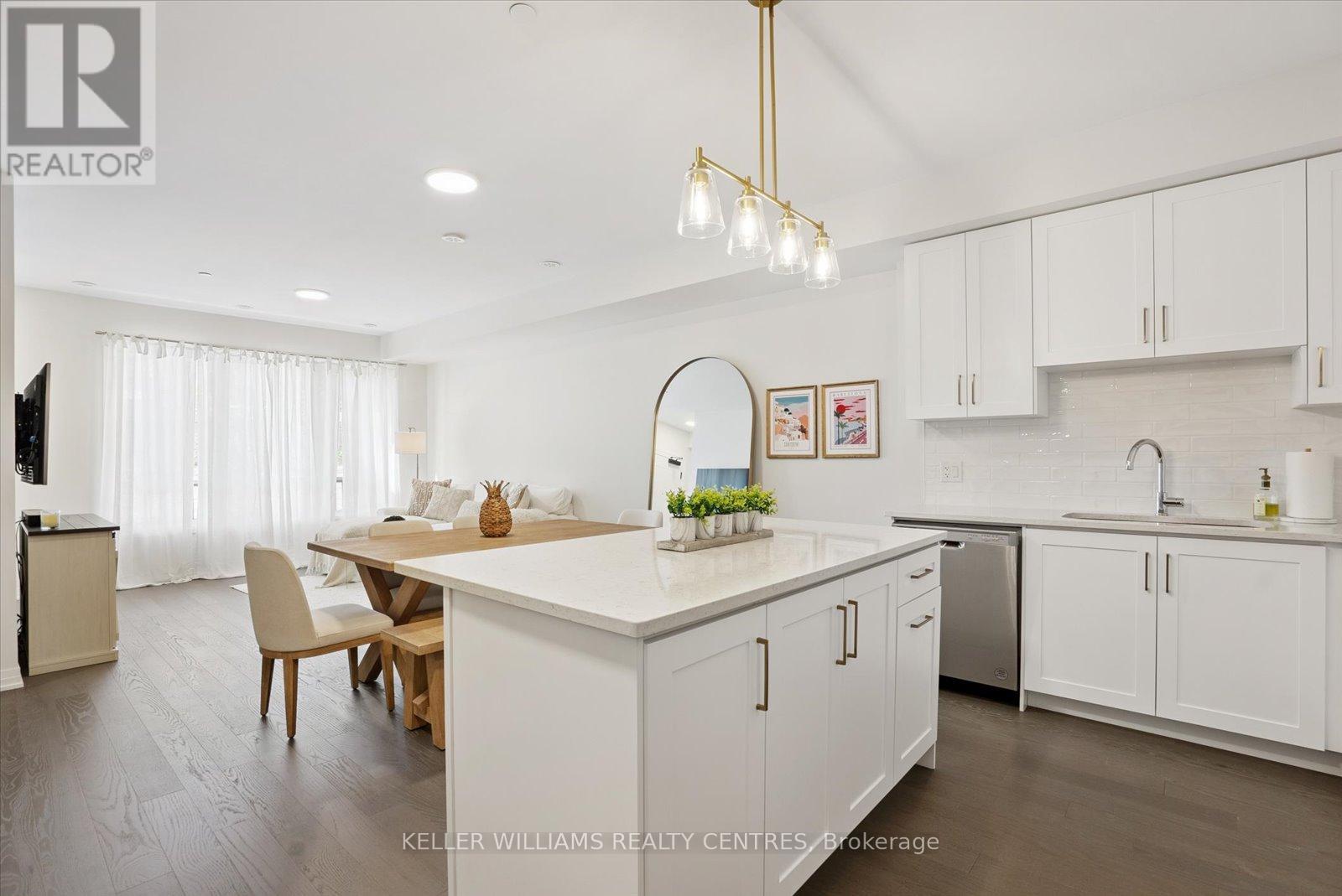15 - 50 Baynes Way, Bradford West Gwillimbury, Ontario  L3Z 4M4 - Photo 16 - N12411698
