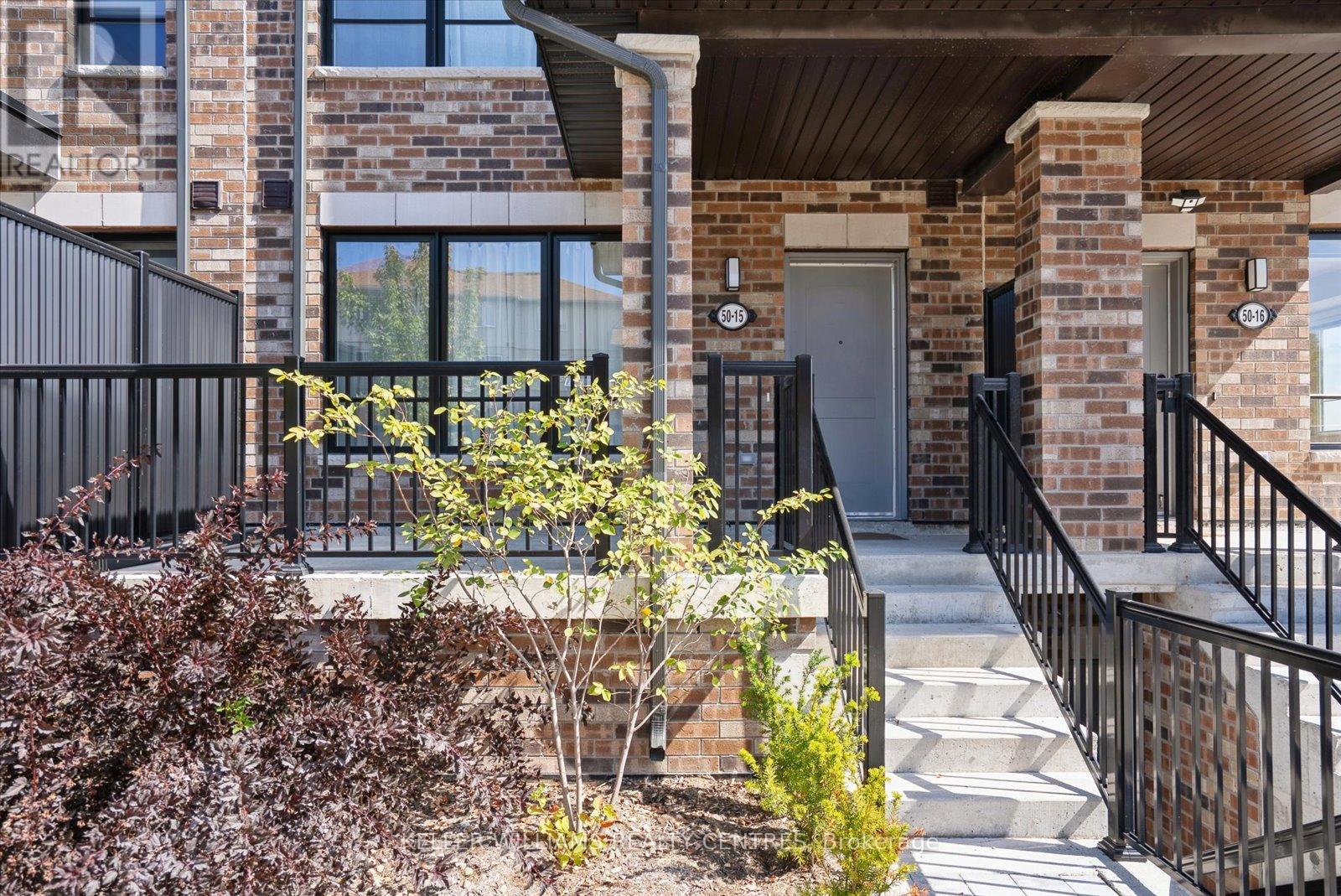 15 - 50 Baynes Way, Bradford West Gwillimbury, Ontario  L3Z 4M4 - Photo 3 - N12411698