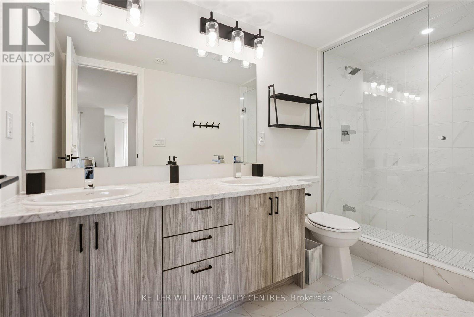 15 - 50 Baynes Way, Bradford West Gwillimbury, Ontario  L3Z 4M4 - Photo 34 - N12411698