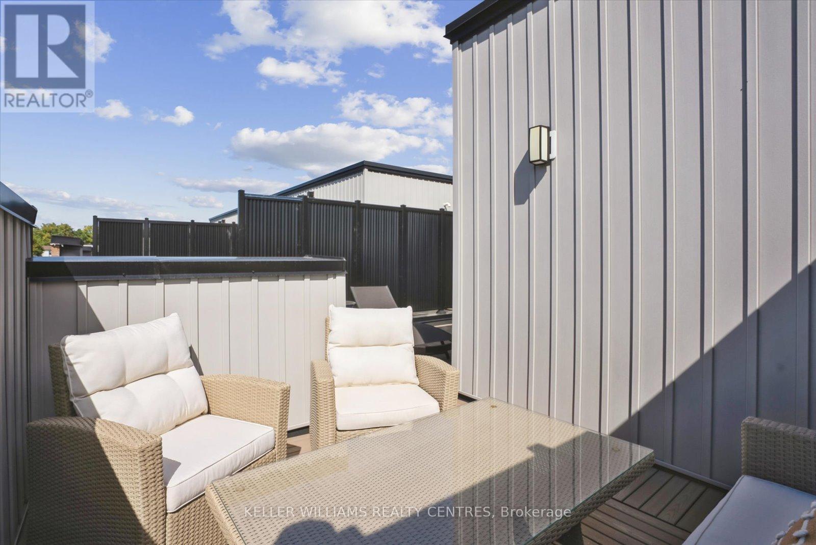 15 - 50 Baynes Way, Bradford West Gwillimbury, Ontario  L3Z 4M4 - Photo 39 - N12411698