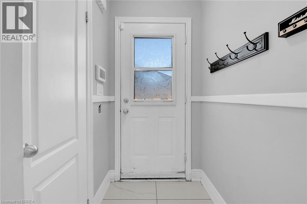 1338 Monterey Avenue, Hamilton, Ontario  L8K 1P6 - Photo 7 - 40756660