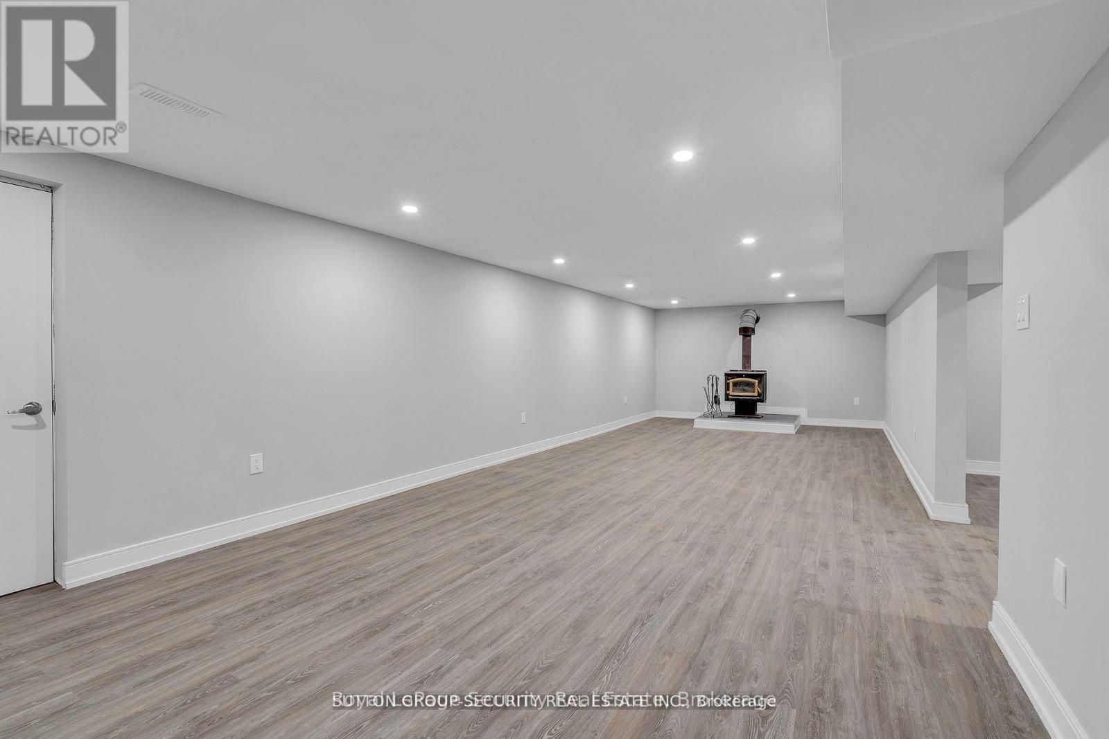 183 Sekura Street, Cambridge, Ontario  N1R 3R2 - Photo 31 - X12264249