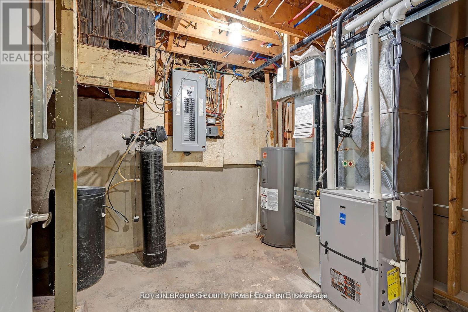 183 Sekura Street, Cambridge, Ontario  N1R 3R2 - Photo 37 - X12264249
