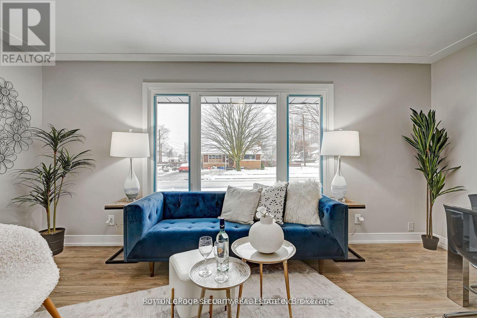 183 Sekura Street, Cambridge, Ontario  N1R 3R2 - Photo 10 - X12264249