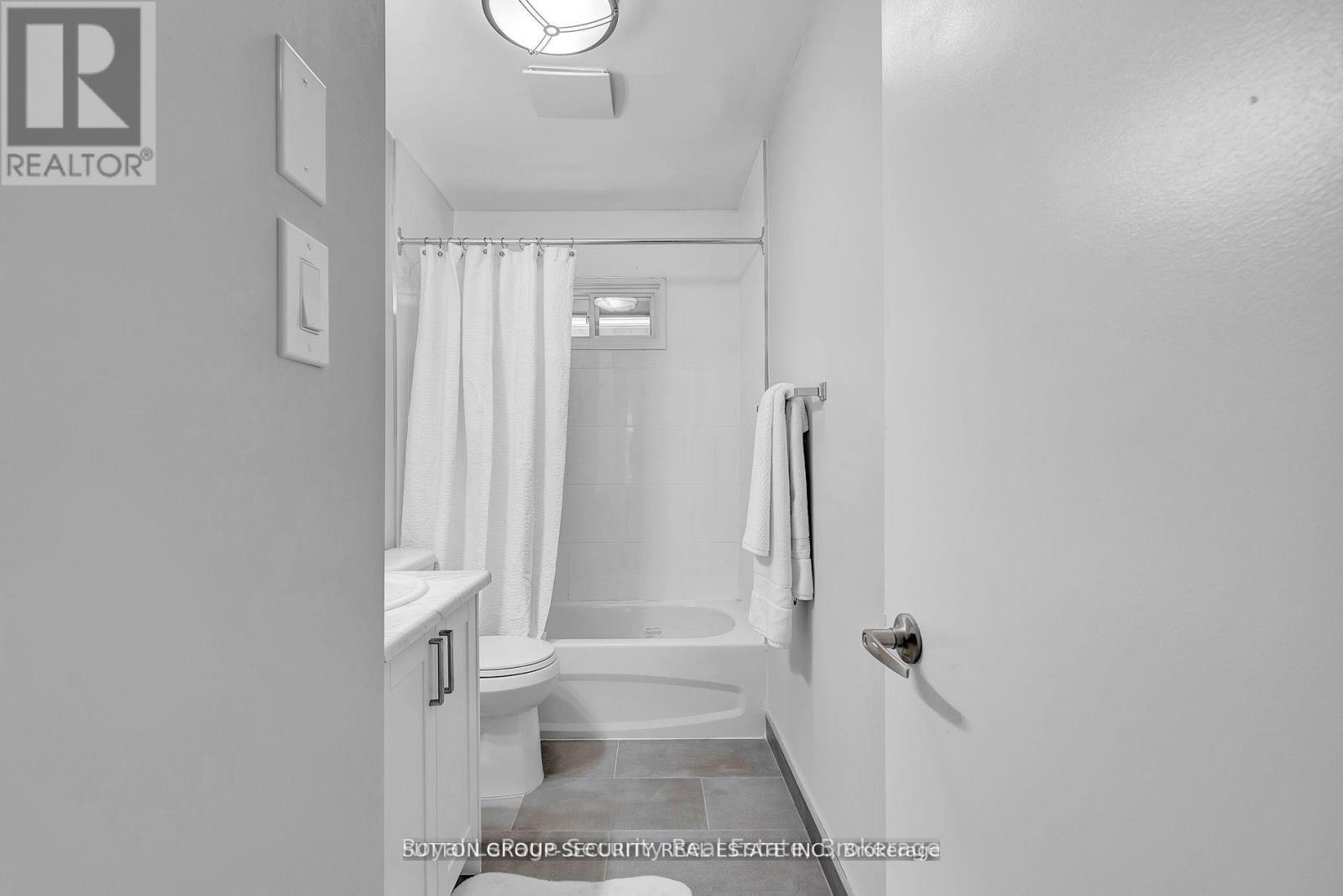183 Sekura Street, Cambridge, Ontario  N1R 3R2 - Photo 23 - X12264249