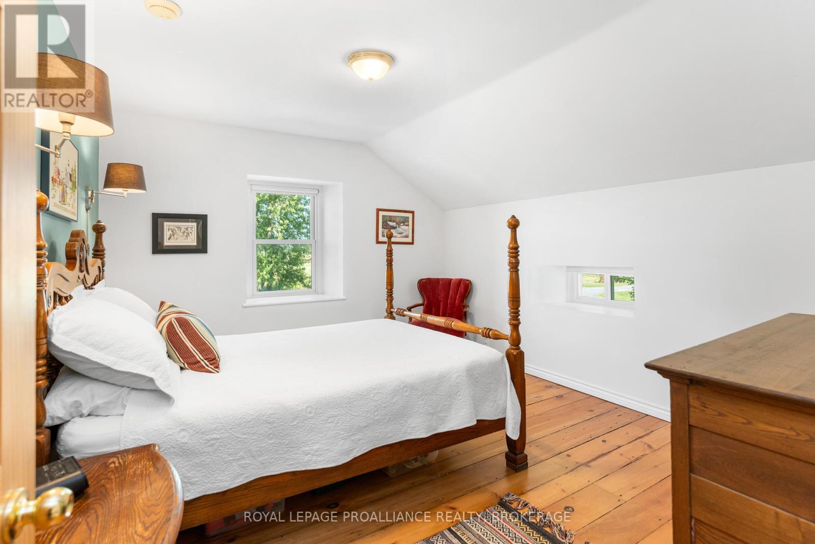 15 14th Line Road, Frontenac Islands, Ontario  K0H 2Y0 - Photo 19 - X12404543