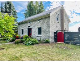 15 14TH LINE ROAD, Frontenac Islands, Ontario