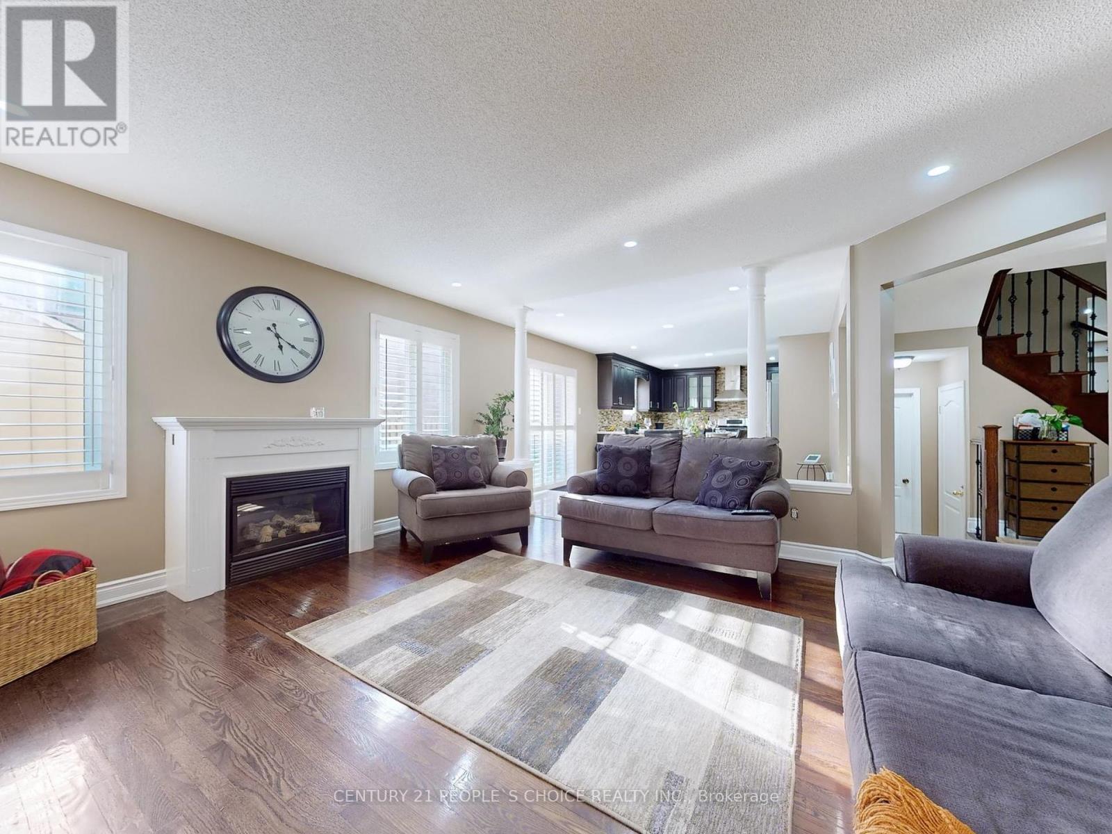 230 Edenbrook Hill Drive, Brampton, Ontario  L7A 2W7 - Photo 15 - W12411484