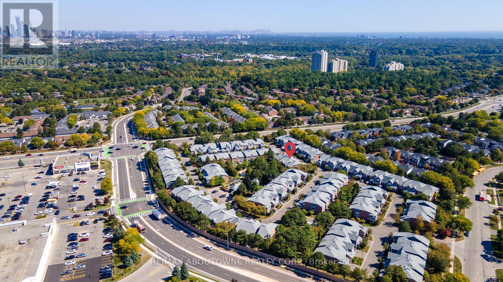 78 - 2205 South Millway, Mississauga, Ontario  L5L 3T2 - Photo 46 - W12411512