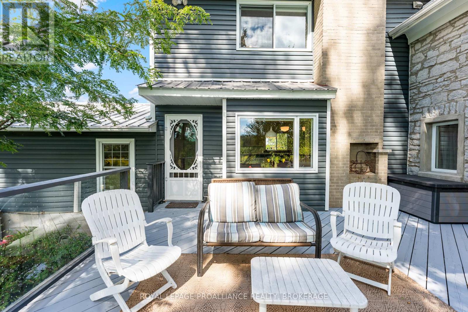 15 14th Line Road, Frontenac Islands, Ontario  K0H 2Y0 - Photo 30 - X12404543