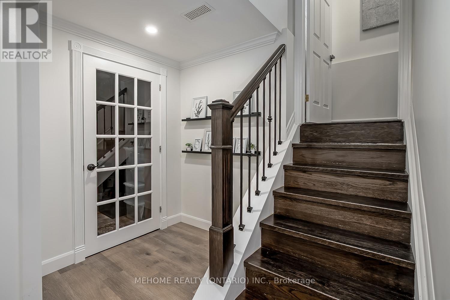 2126 Springdale Road, Oakville (Wm Westmount), Ontario  L6M 4C6 - Photo 30 - W12411554
