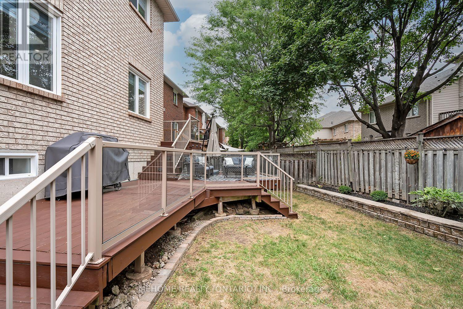 2126 Springdale Road, Oakville (Wm Westmount), Ontario  L6M 4C6 - Photo 38 - W12411554