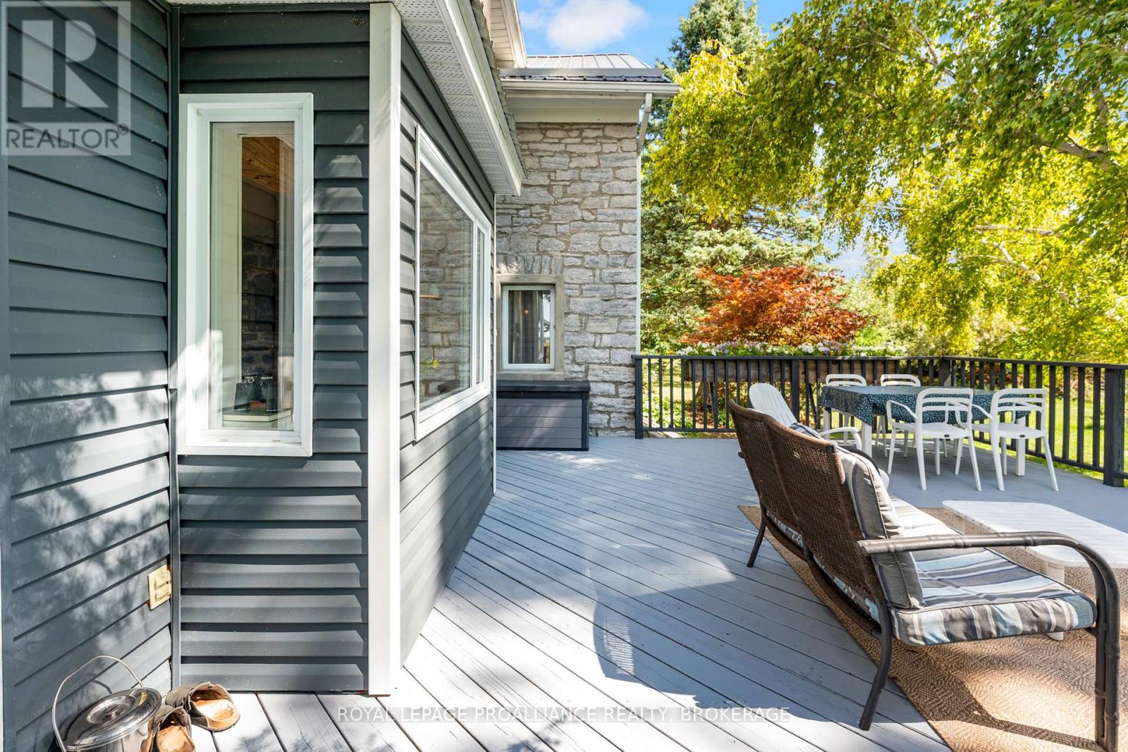 15 14th Line Road, Frontenac Islands, Ontario  K0H 2Y0 - Photo 29 - X12404543