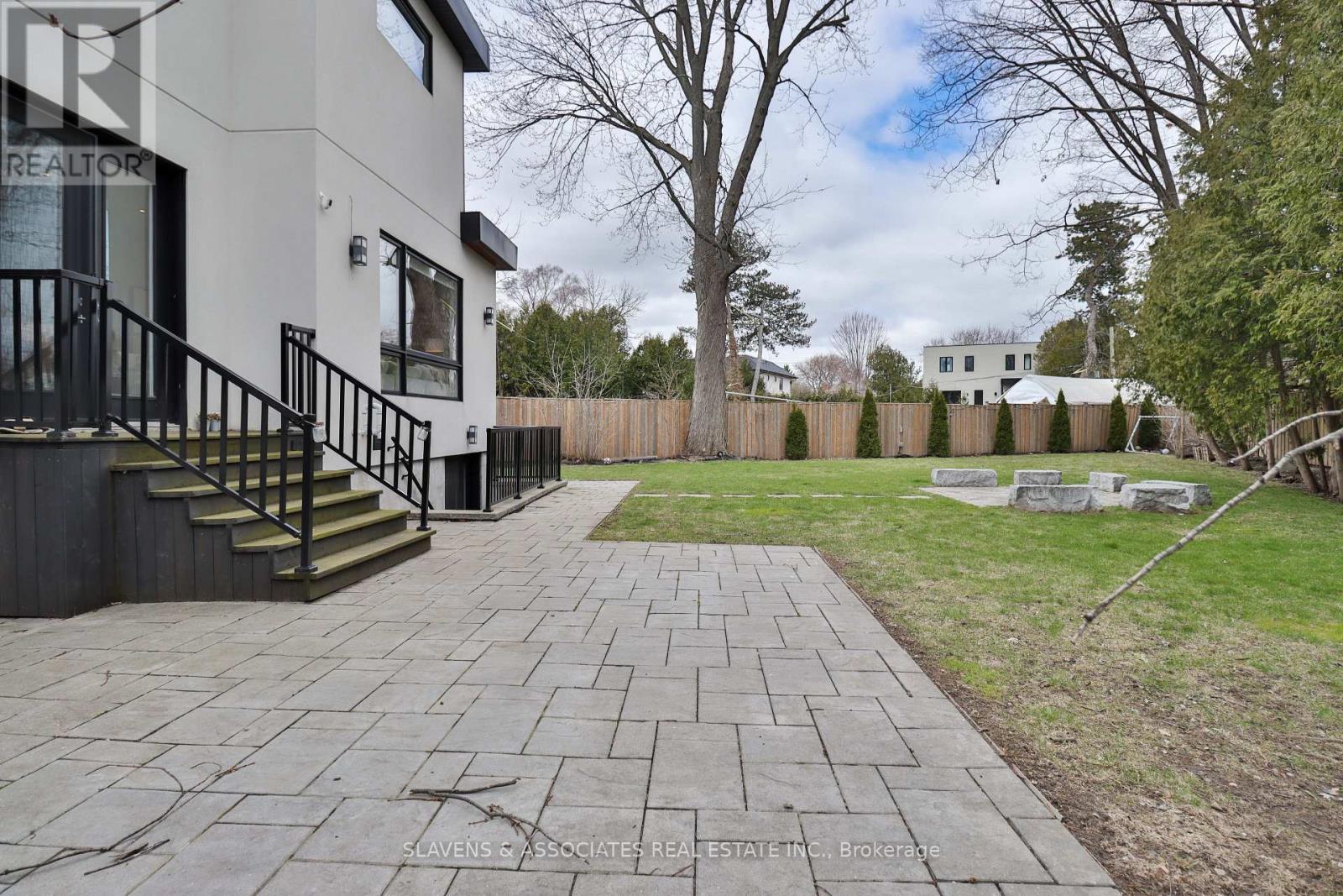 271 Jennings Crescent, Oakville, Ontario  L6L 1W3 - Photo 41 - W12411561