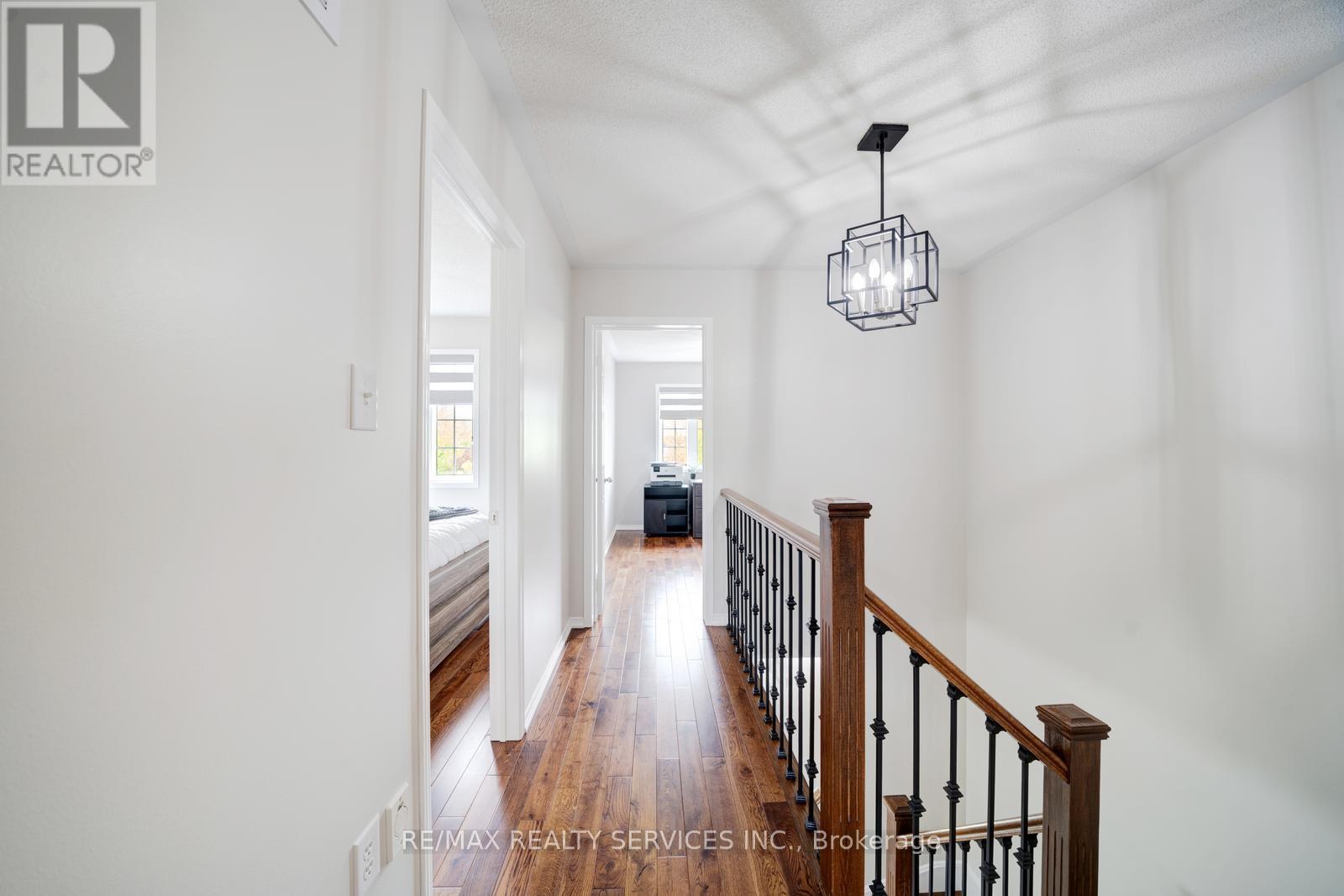 49 Woodcote Crescent, Halton Hills, Ontario  L7G 6M1 - Photo 24 - W12411565