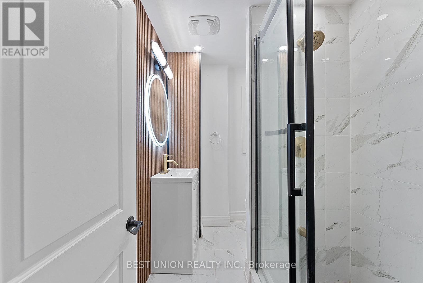 15 Burlington Street, Toronto, Ontario  M8V 2L1 - Photo 12 - W12411573