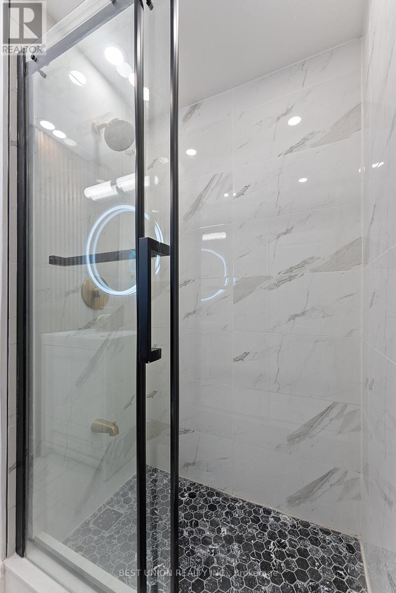 15 Burlington Street, Toronto, Ontario  M8V 2L1 - Photo 14 - W12411573