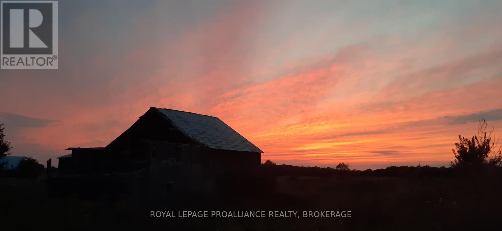 15 14th Line Road, Frontenac Islands, Ontario  K0H 2Y0 - Photo 48 - X12404543