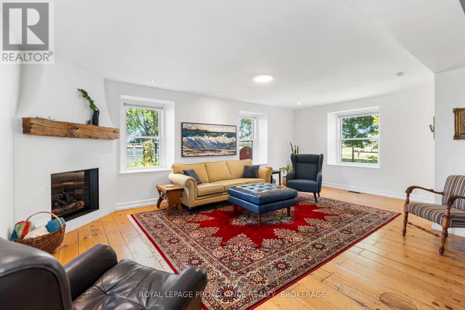 15 14th Line Road, Frontenac Islands, Ontario  K0H 2Y0 - Photo 9 - X12404543