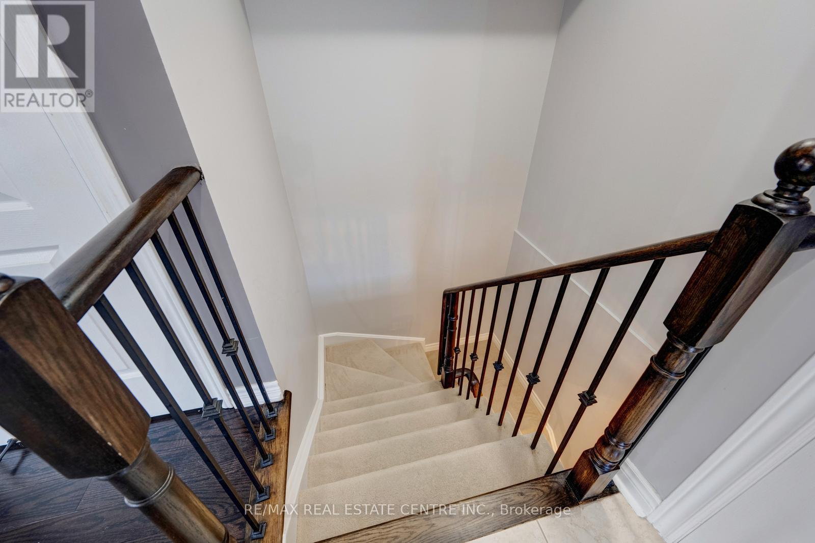 11 - 3250 Bentley Drive, Mississauga, Ontario  L5M 0P7 - Photo 24 - W12411653