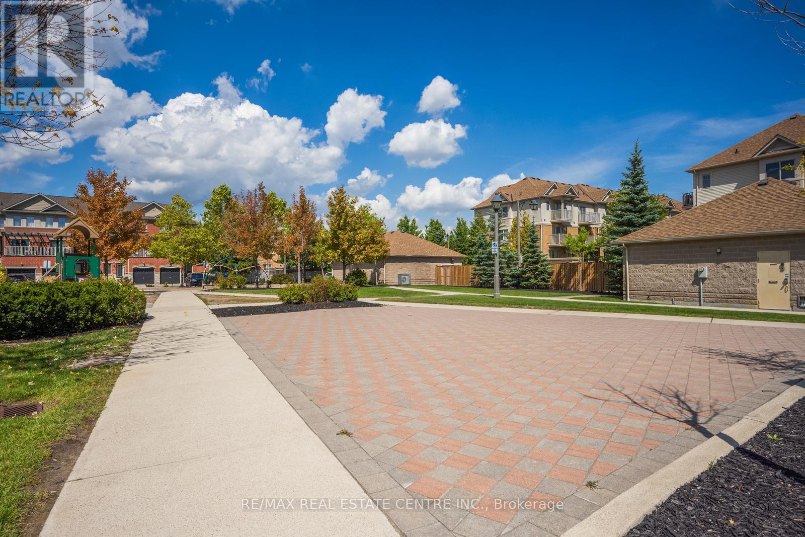 11 - 3250 Bentley Drive, Mississauga, Ontario  L5M 0P7 - Photo 46 - W12411653