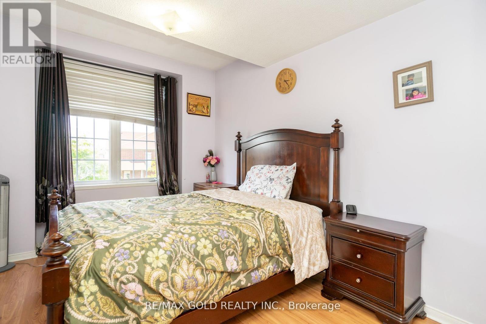 32 Rubysilver Drive, Brampton, Ontario  L6P 1P9 - Photo 24 - W12411703