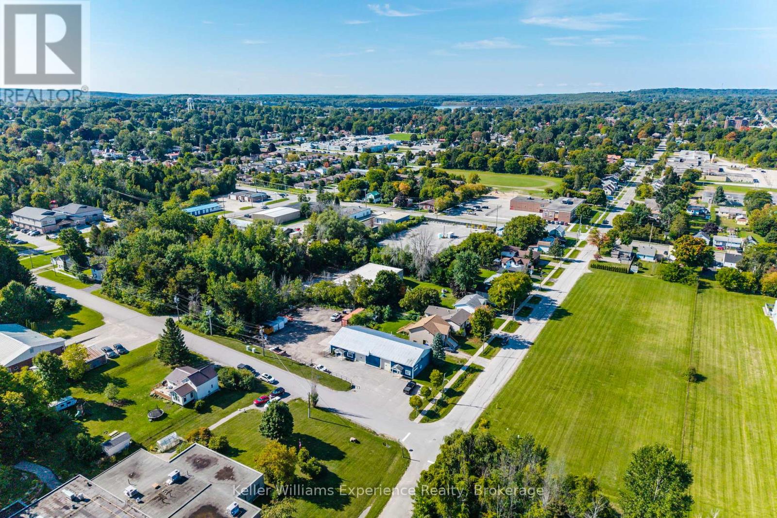 169 Elizabeth Street, Midland, Ontario  L4R 1Y3 - Photo 4 - S12411882