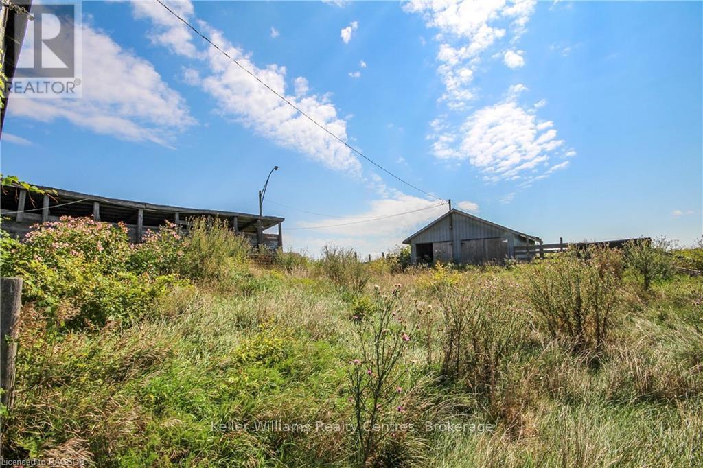 501426 Grey Road 1, Georgian Bluffs, Ontario  N0H 2T0 - Photo 21 - X12411892