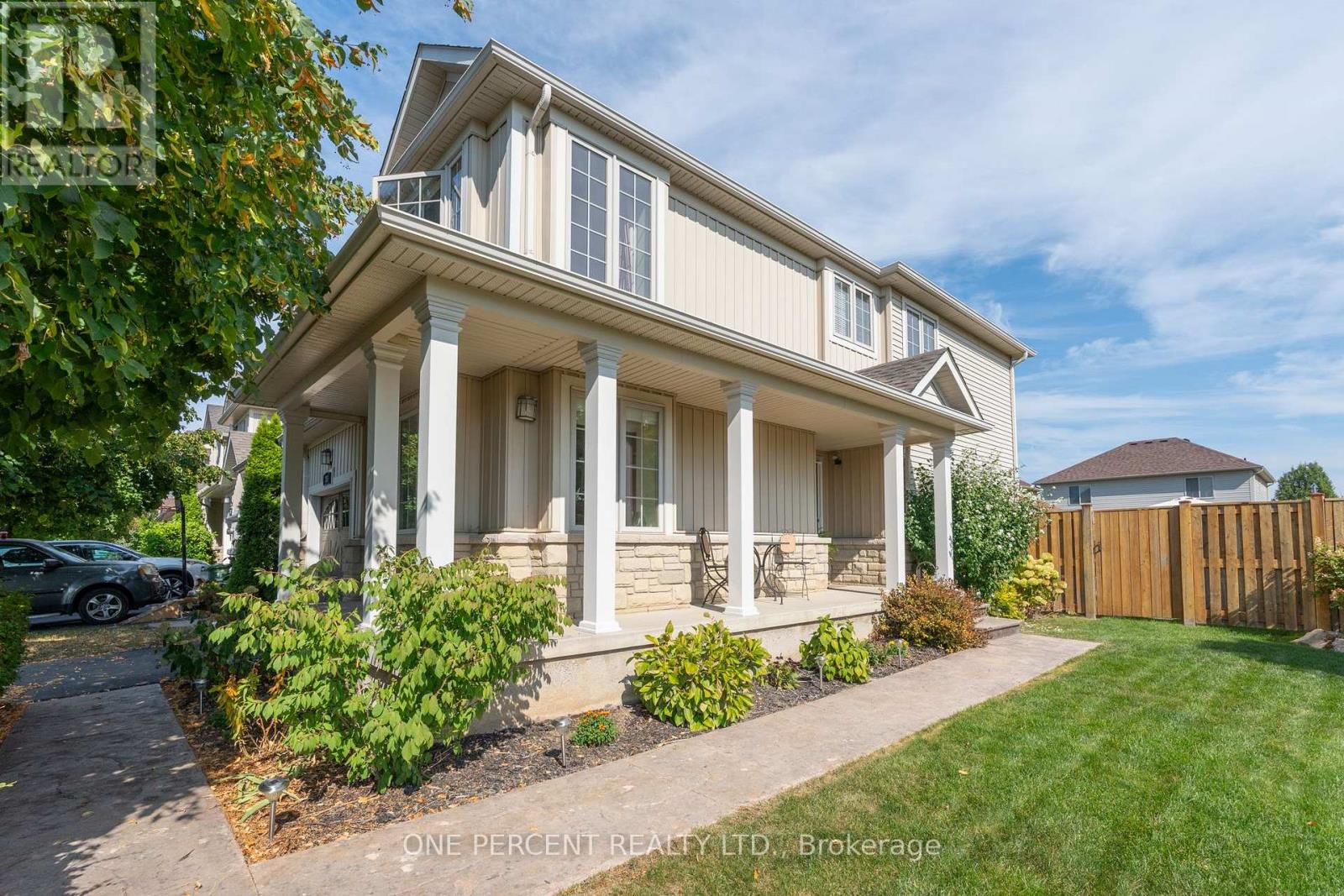 286 Fall Fair Way, Hamilton, Ontario  L0R 1C0 - Photo 3 - X12411532