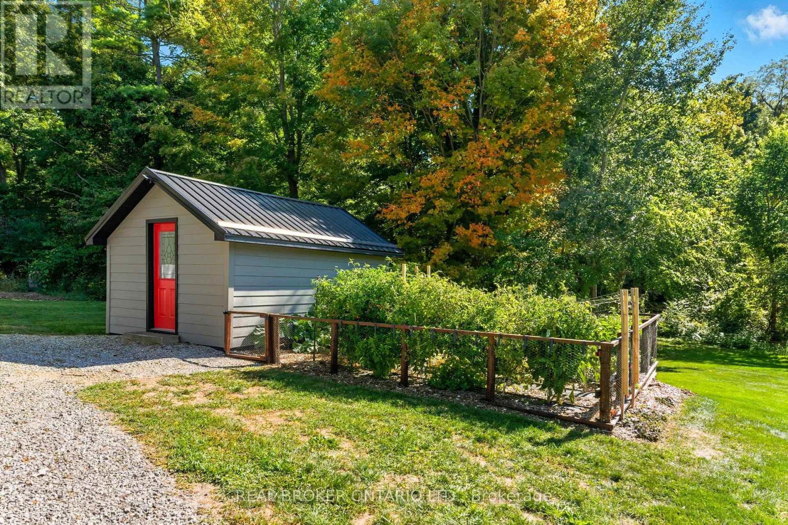 115 Lakeshore Road Rr 2 Road, Norfolk, Ontario  N0J 1T0 - Photo 7 - X12411559