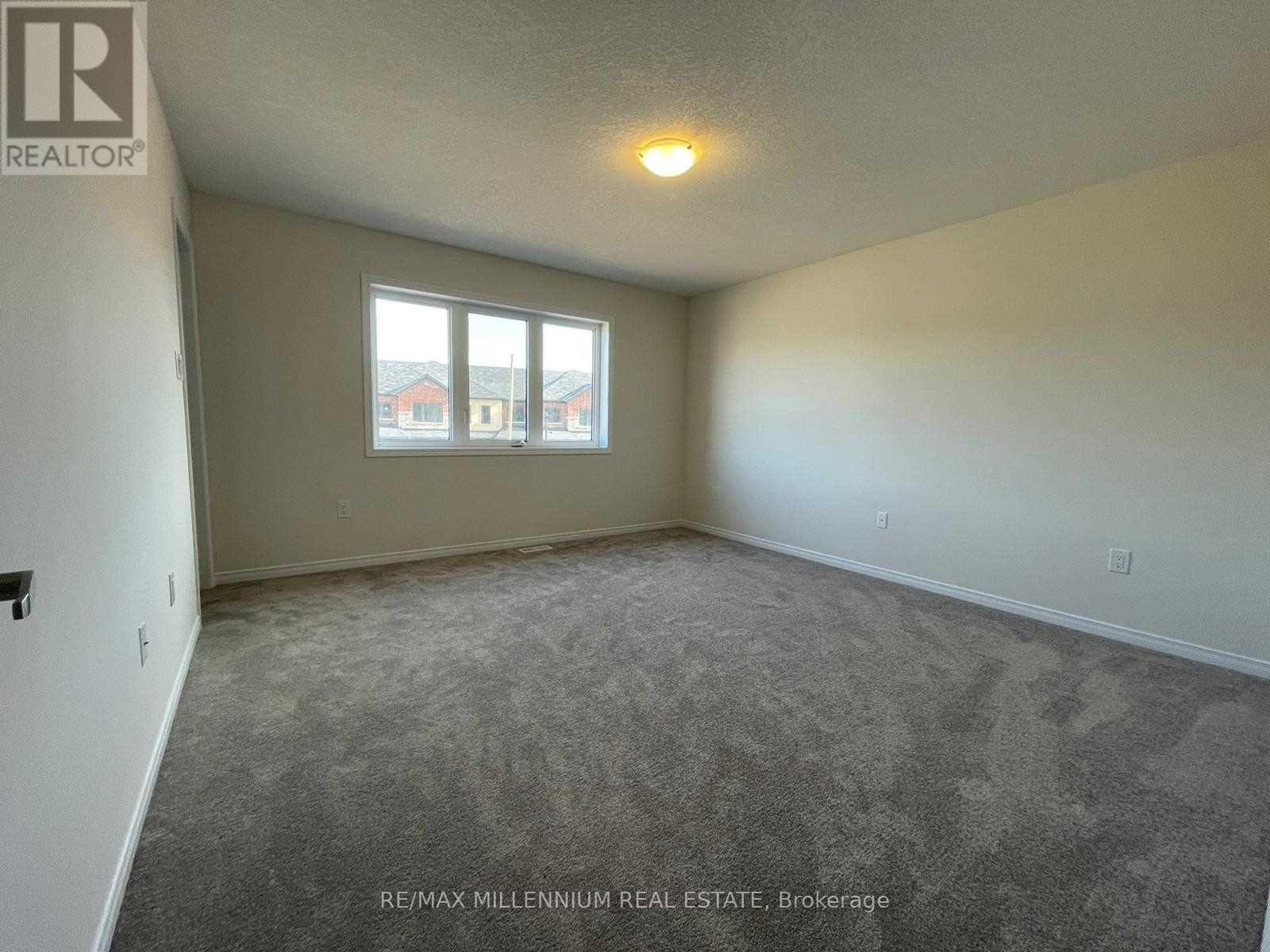 34 - 8273 Tulip Tree Drive, Niagara Falls, Ontario  L2H 3S8 - Photo 14 - X12411627