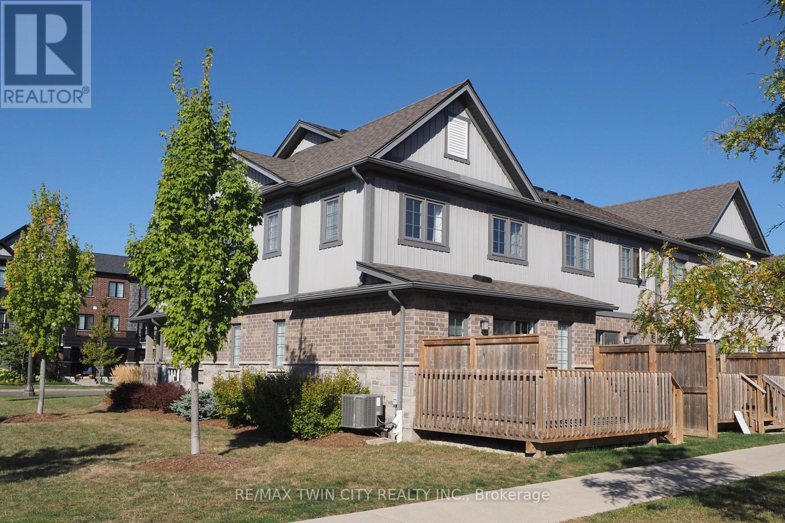 181 South Creek Drive, Kitchener, Ontario  N2P 0E1 - Photo 30 - X12411674