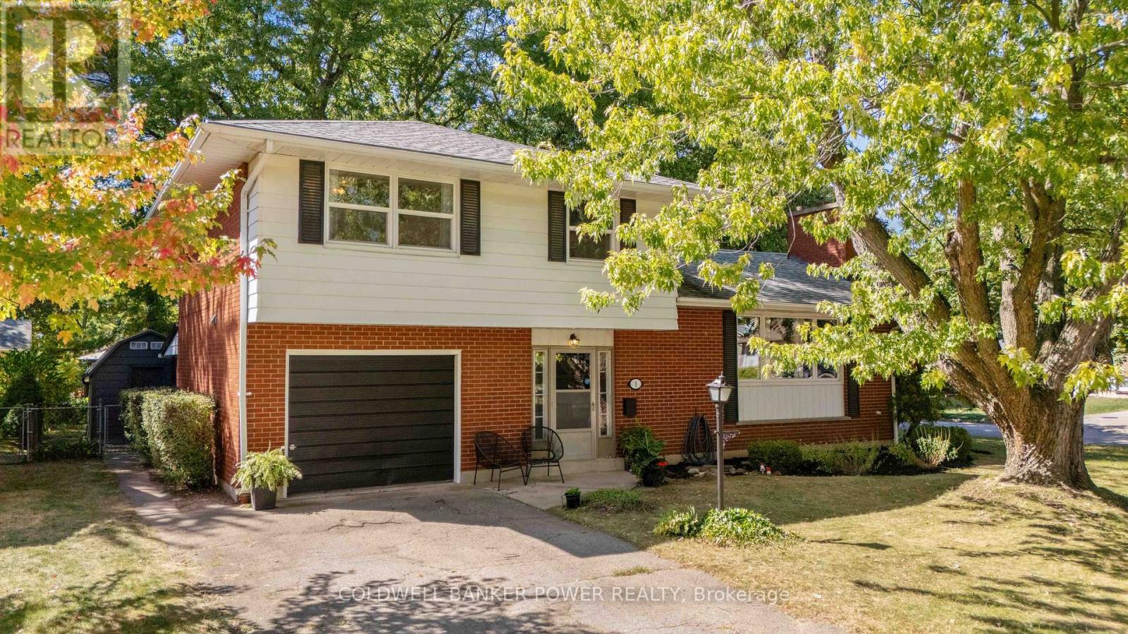 1 Mcleod Crescent, London North, Ontario  N5X 1S7 - Photo 1 - X12411908