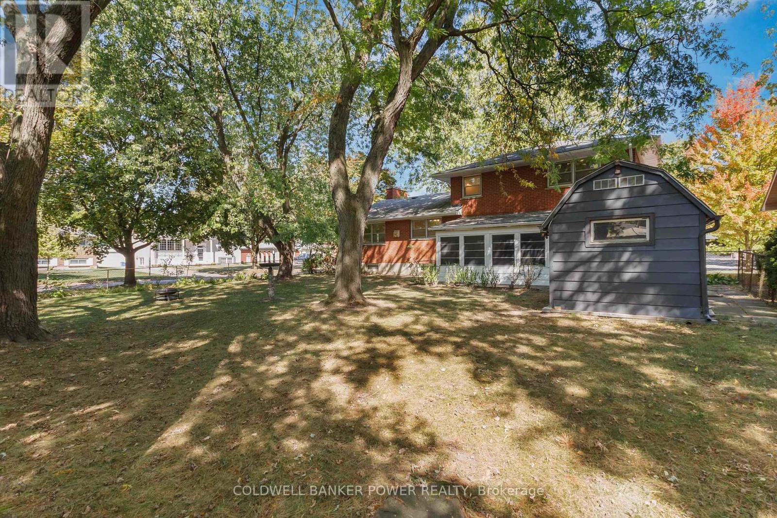 1 Mcleod Crescent, London North, Ontario  N5X 1S7 - Photo 37 - X12411908