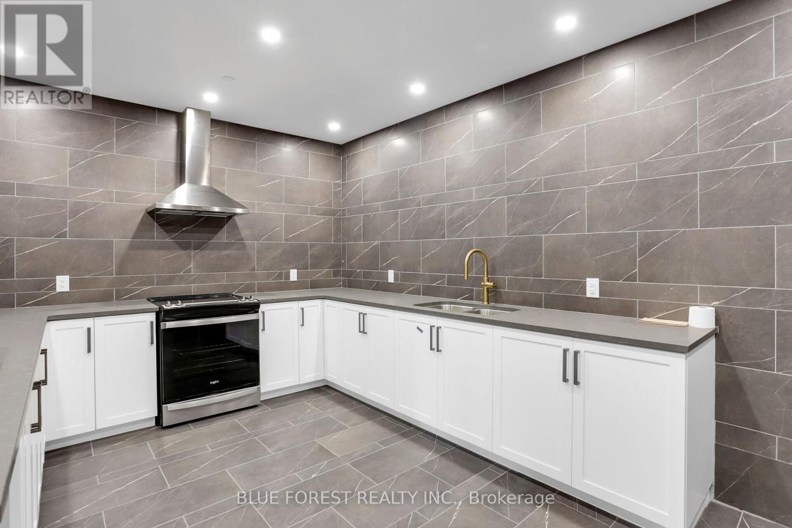 107 - 460 Callaway Road, London North, Ontario  N6G 0Z2 - Photo 32 - X12411954