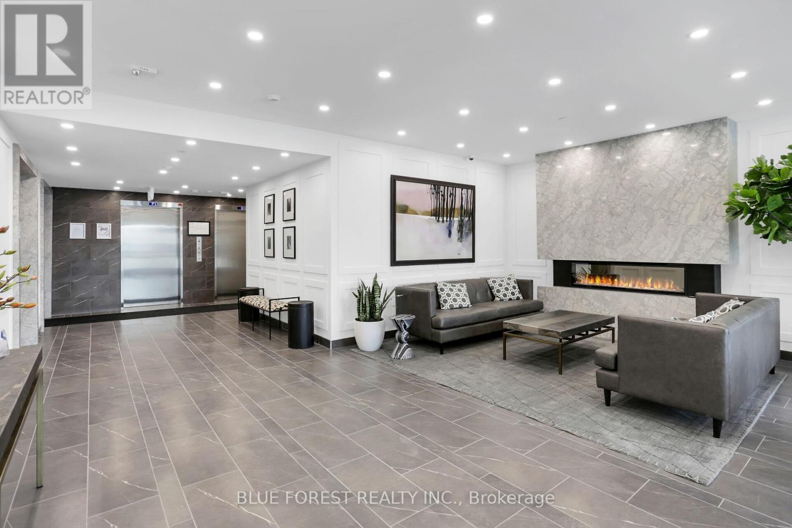 107 - 460 Callaway Road, London North, Ontario  N6G 0Z2 - Photo 4 - X12411954