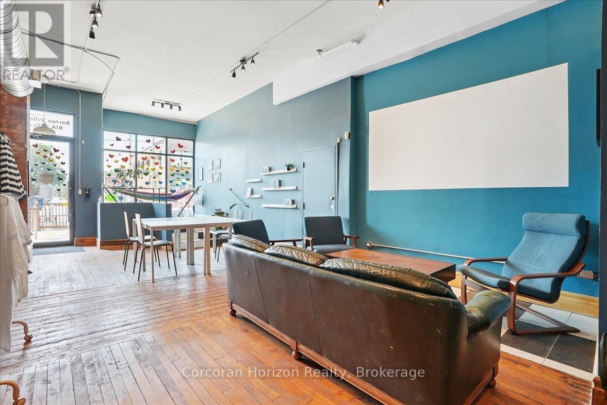 Main - 659 Barton Street E, Hamilton, Ontario  L8N 1C7 - Photo 14 - X12411956