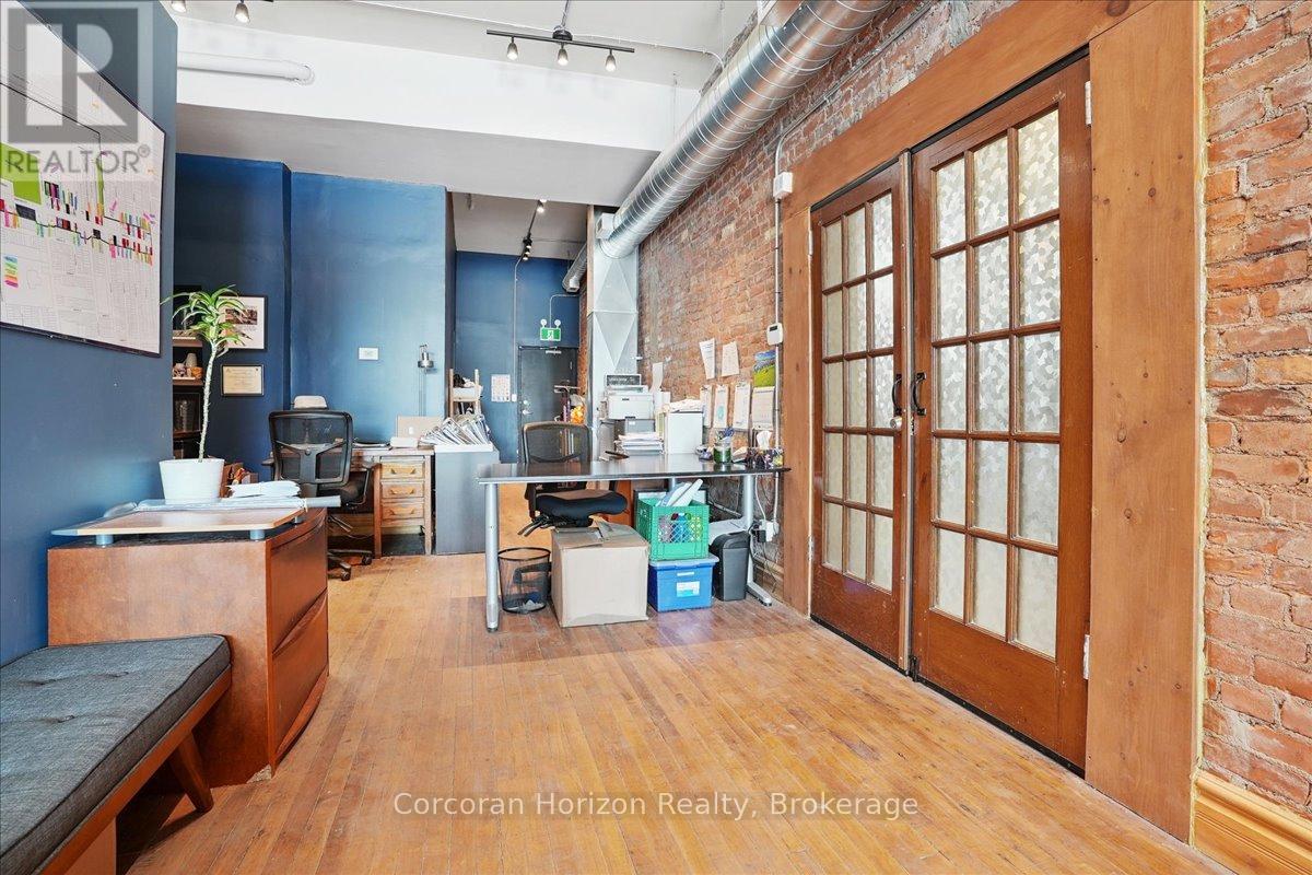 Main - 659 Barton Street E, Hamilton, Ontario  L8N 1C7 - Photo 15 - X12411956