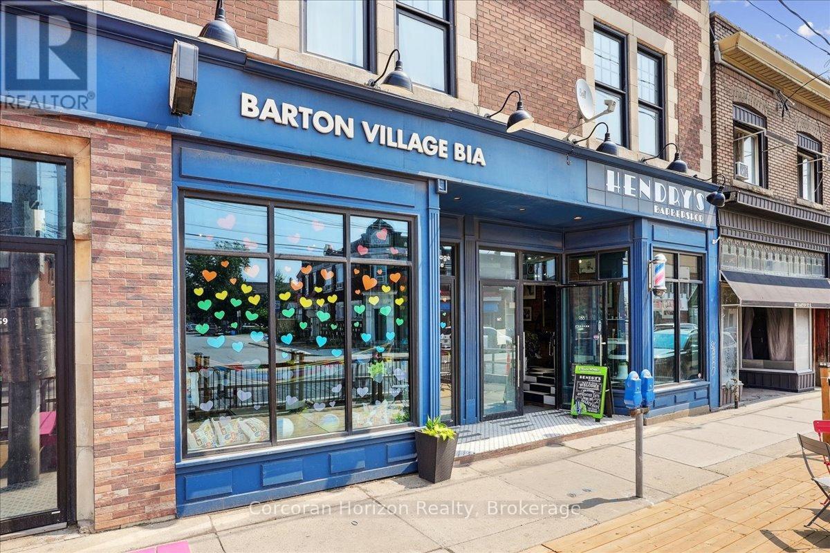 Main - 659 Barton Street E, Hamilton, Ontario  L8N 1C7 - Photo 2 - X12411956